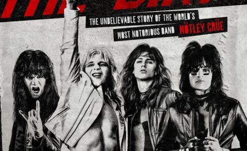 Mötley Crüe: Ban Nhạc Tai Tiếng 2019